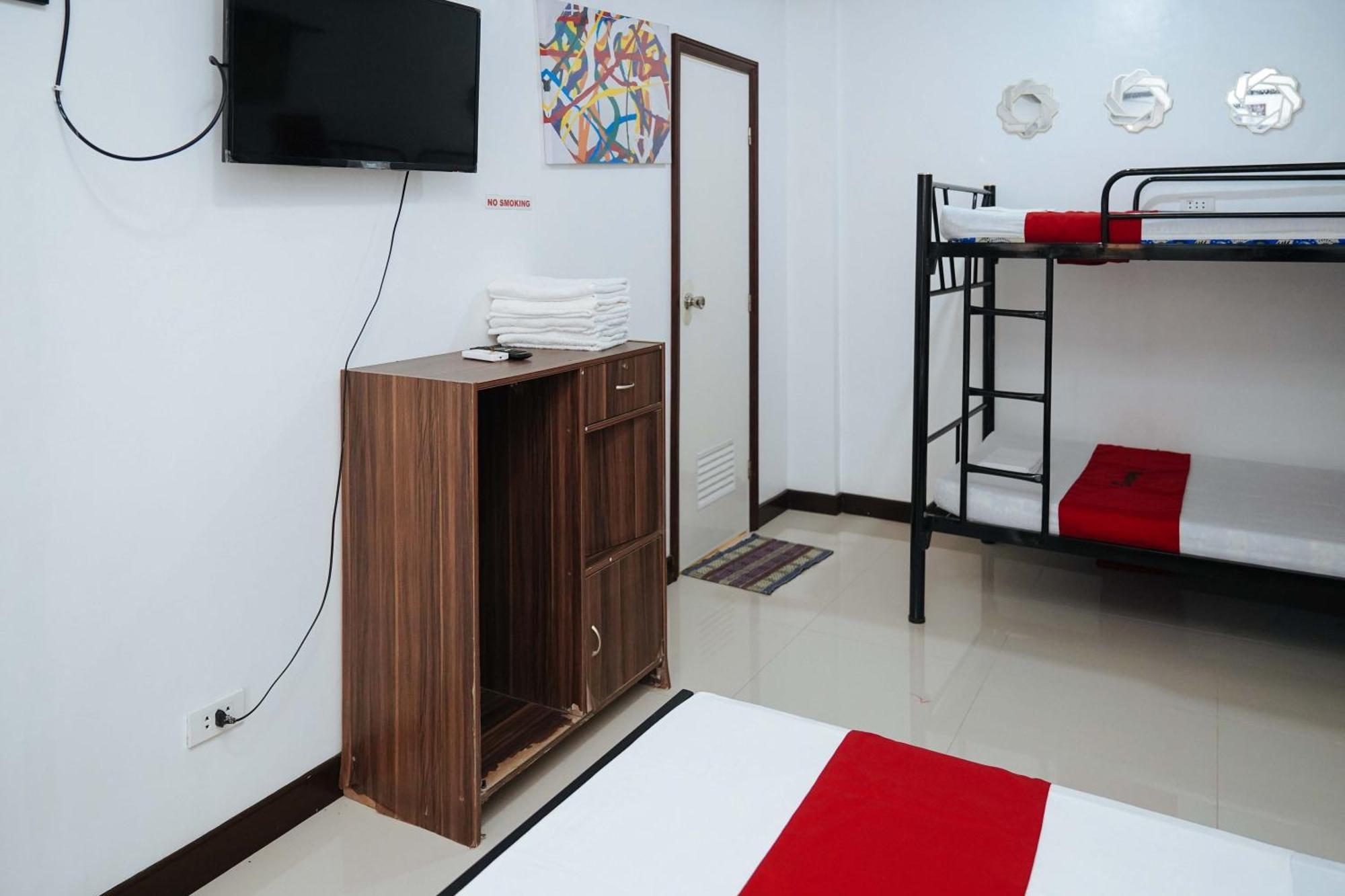 Reddoorz Plus At Billy'S Resort ออสลอบ ภายนอก รูปภาพ