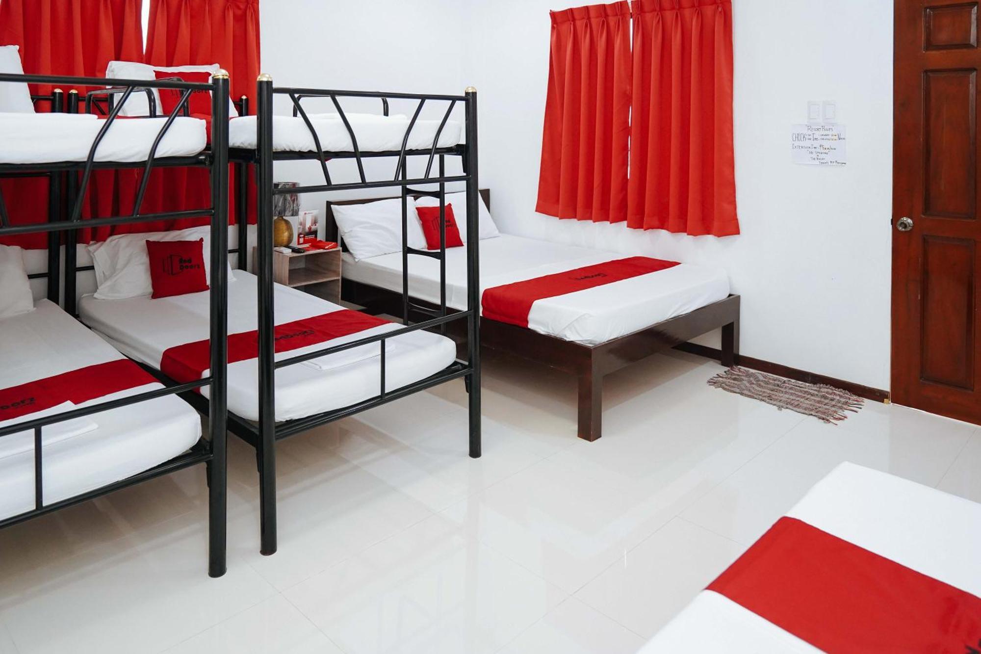 Reddoorz Plus At Billy'S Resort ออสลอบ ภายนอก รูปภาพ