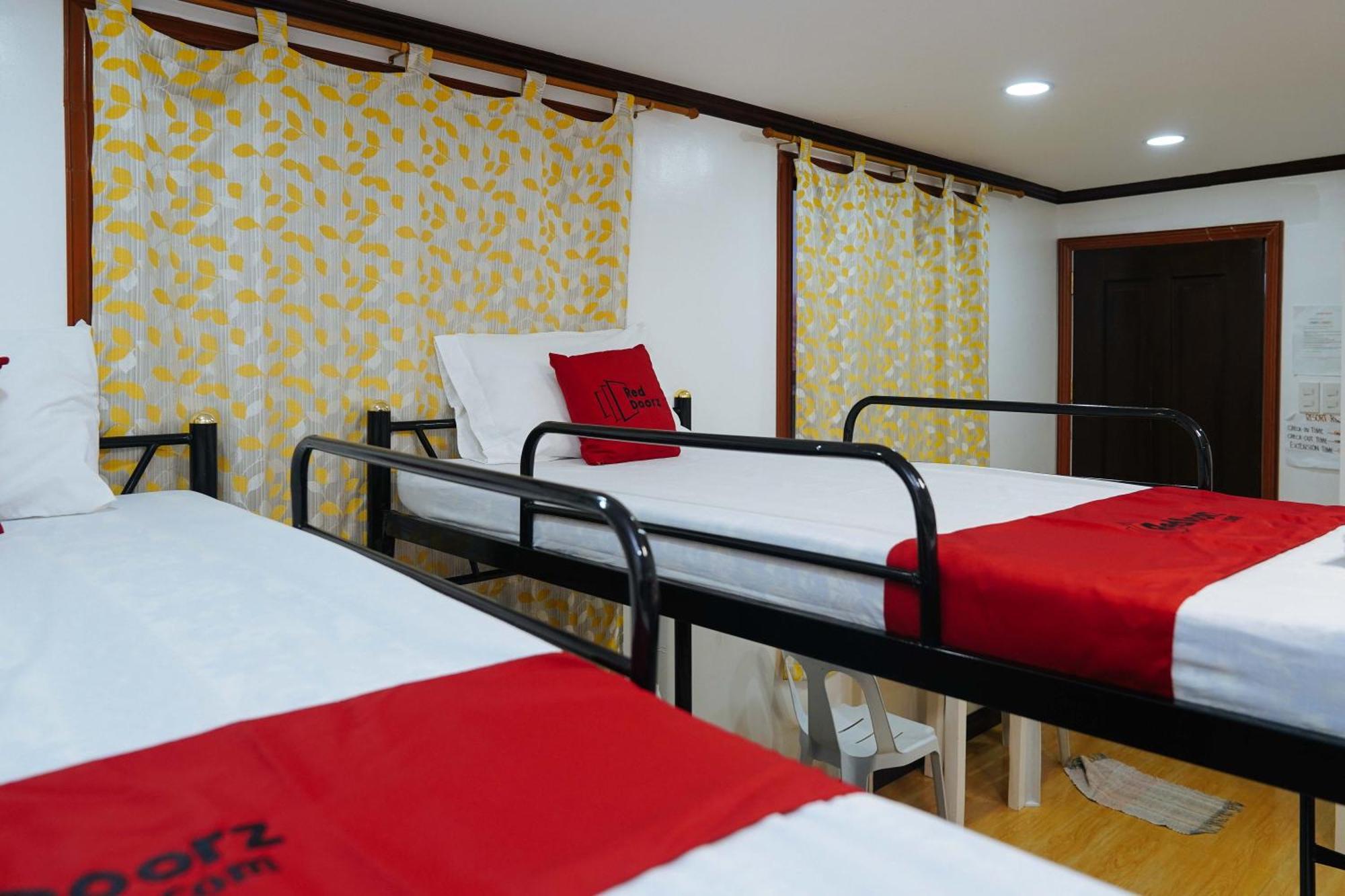 Reddoorz Plus At Billy'S Resort ออสลอบ ภายนอก รูปภาพ